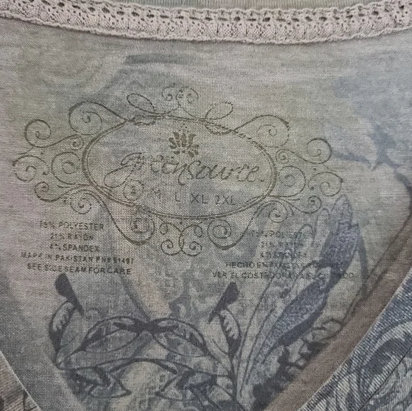 Green Source Women's Dark Green Crown Monarchy Blingy Shirt, Size S - Picture 10 of 12